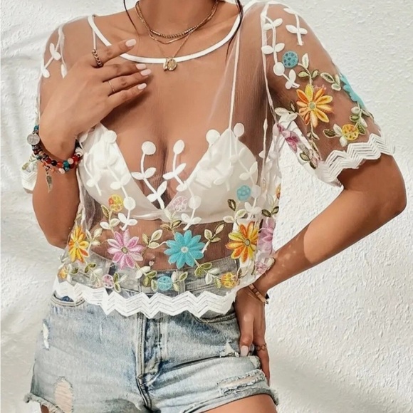 Embroidered Floral Top Size XL Sheer Tulle Background 
Boho Beach Party Garden - Picture 2 of 11